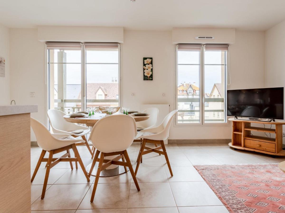Apartment Les Arts-1 By Interhome Deauville Ngoại thất bức ảnh