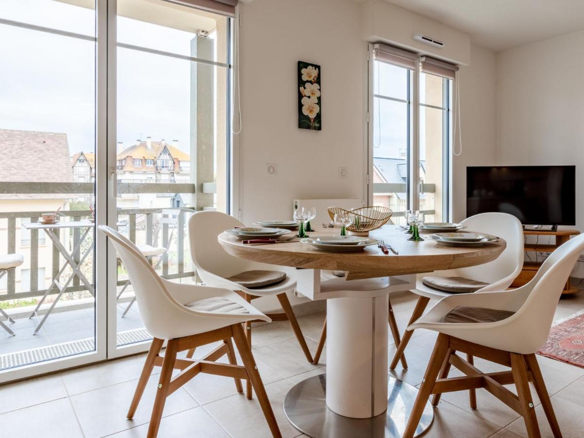 Apartment Les Arts-1 By Interhome Deauville Ngoại thất bức ảnh