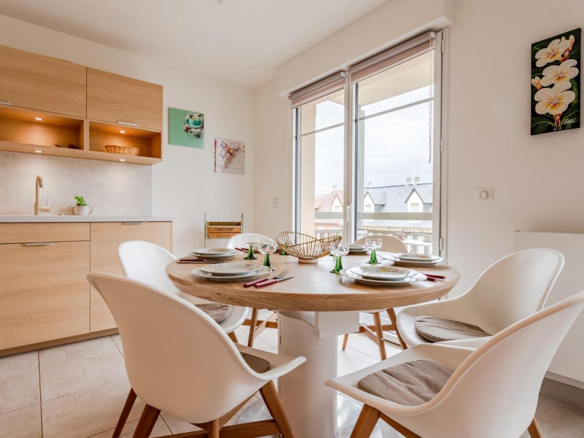 Apartment Les Arts-1 By Interhome Deauville Ngoại thất bức ảnh